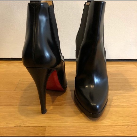 Christian Louboutin
Women's Black Bootie - Picture 2 of 7